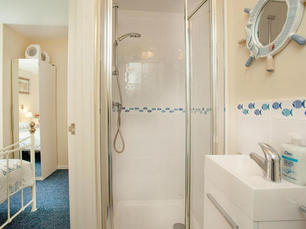 Sunnydaze-Detached Chalet With 2 Bedrooms And 2 Bathrooms And Private Parking Outside Door Dartmouth Exterior foto